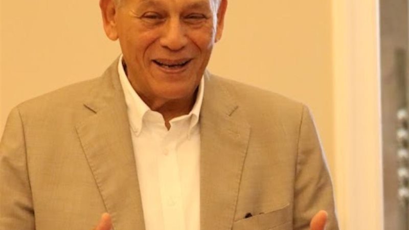 محمد أنور السادات،