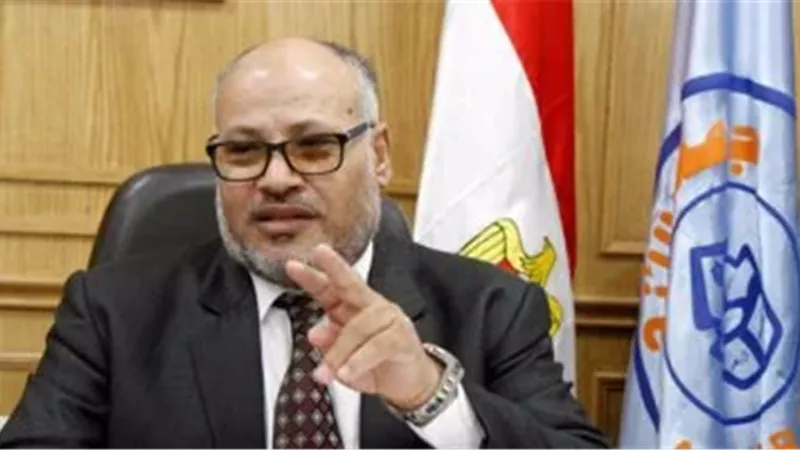 الدكتور إبراهيم الهدهد