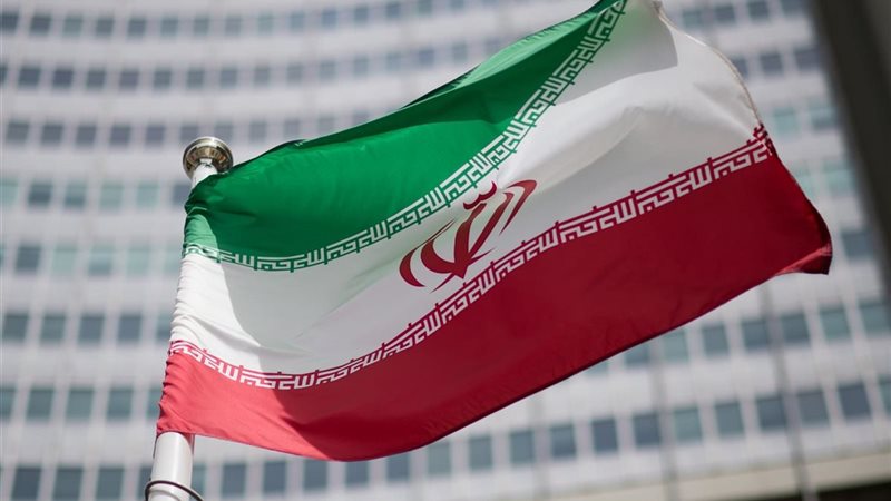 إيران 