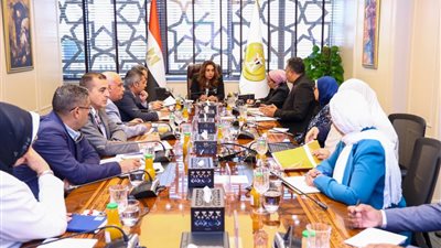 منال عوض تعتمد خطة بيئية جديدة لمواجهة التغيرات المناخية وتطوير المحميات