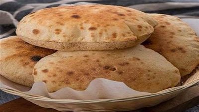 بطريقة بسيطة.. كيف تعيد للخبز البايت طراوته ومذاقه الطازج؟