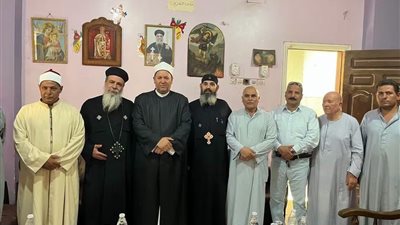 عقب الحريق المحدود.. كنيسة قرية حلوة بالمنيا تستقبل وفدًا من الأوقاف