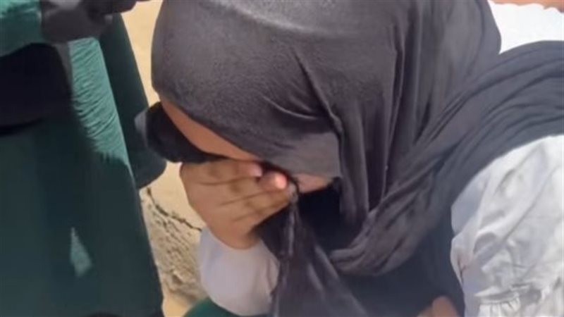بكاء طلاب الثانوية