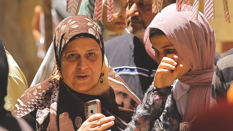 بكاء طلاب الثانوية