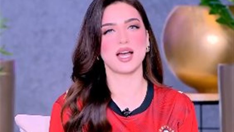 الإعلامية ياسمين