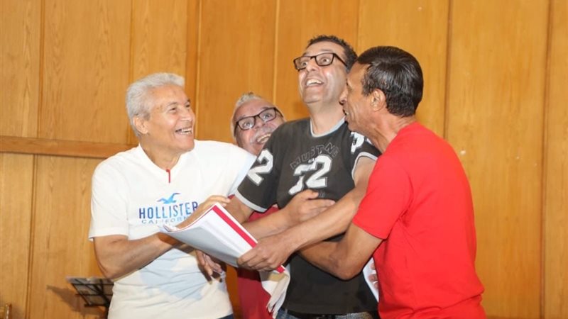 فريق العمل 