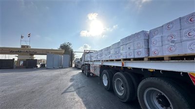 «زاد العزة 229».. مصر تدفع بأكثر من 3500 طن مساعدات جديدة إلى غزة