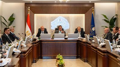 هيئة الدواء تضع خطة جديدة لتعزيز الأمن الدوائي وتوطين صناعة المستحضرات الحيوية