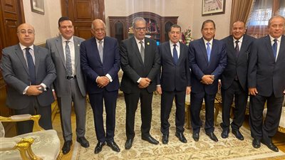 رئيس مجلس النواب السابق يهنئ رئيس محكمة استئناف القاهرة بتوليه منصبه الجديد