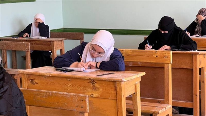 طلاب الثانوية العامة