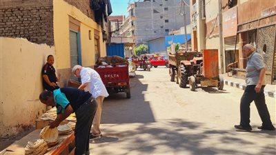 محافظ الدقهلية يشدد على انتظام العمل بمخبز المحافظة الكبير وضمان وصول الخبز المدعم لمستحقيه