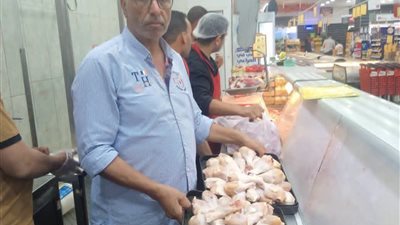 بيطري المنيا يضبط نصف طن لحوم ومنتجات غذائية غير صالحة خلال أسبوع