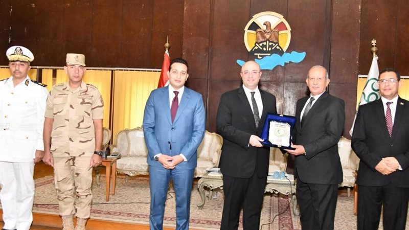 صورة محافظ الفيوم