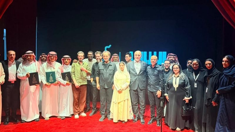 بيت العود 
