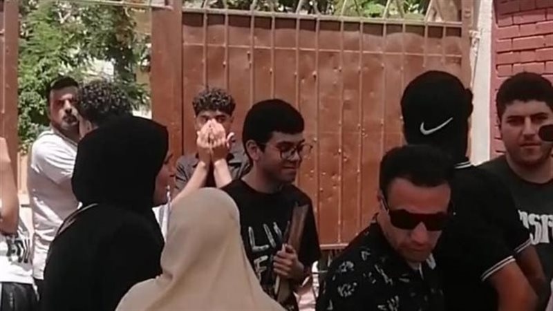 لجنة الثانوية العامة