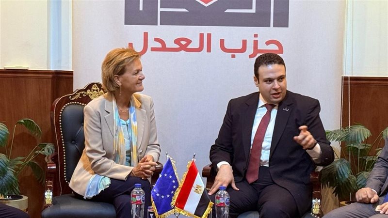 خلال اللقاء 