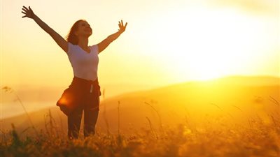  8 أسرار لروتين صباحي يحافظ على صحة الشعر ولمعانه ويحميه من التلف