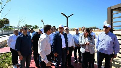 رئيس الوزراء يتفقد مشروع الممشى السياحي الرابط بين مارينا (5) ومارينا (7)    