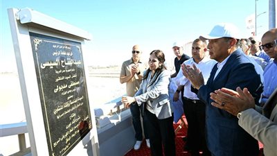 رئيس الوزراء يفتتح كوبري C19 بالعلمين الجديدة