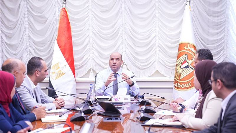 حسن رداد وزير العمل