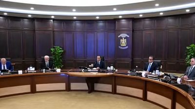 مشروع استثماري بـ1.4 تريليون جنيه.. مجلس الوزراء يقر 9 قرارات جديدة