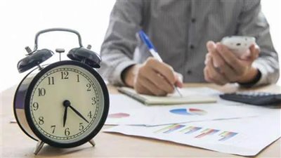 لذوي الإعاقة والحوامل والمرضعات.. قانون الخدمة المدنية يحدد حالات تخفيض ساعات العمل