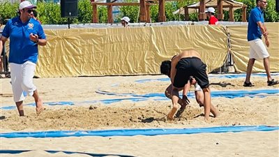 محافظ الإسكندرية: انطلاق بطولة الاتحاد المصري للمصارعة الشاطئية بمشاركة 212 لاعبًا ولاعبة