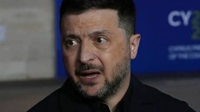 سكرتيرة زيلينسىكي السابقة: ما يحدث في أوكرانيا جحيم وليس ديموقراطية.. والرئيس يعرقل عملية السلام 