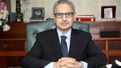 محافظ بني سويف يستعرض جهود الوحدات الحكومية خلال النصف الأول من يوليو