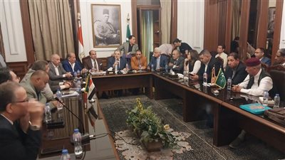 376 صحفيًا وإداريًا في قلب الأزمة.. الوفد يعلن إجراءات للحفاظ على استقرار الصحيفة