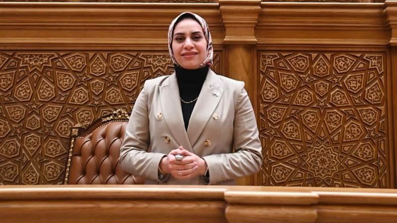 النائبة فاطمة عادل،