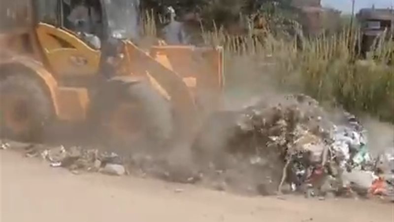 أعمال إزالة القمامة
