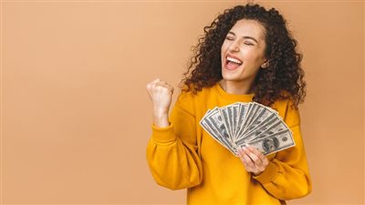 وفر أموالك بذكاء.. 8 طرق عملية لخفض النفقات الشهرية دون حرمان