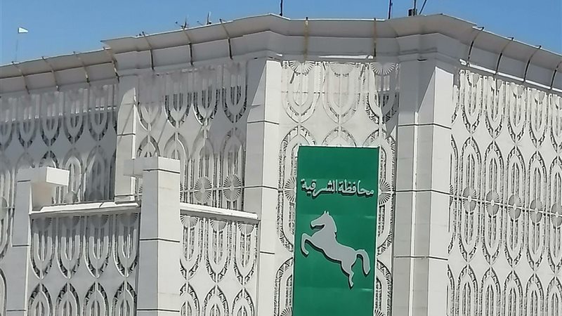 مصرع عامل 