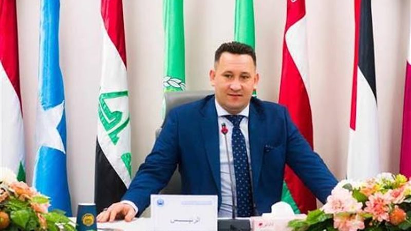 عبدالله غراب، الخبير