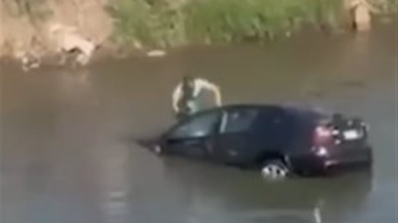  إنقاذه أسرة