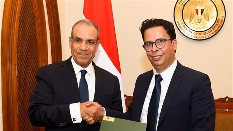 وزير الخارجية 