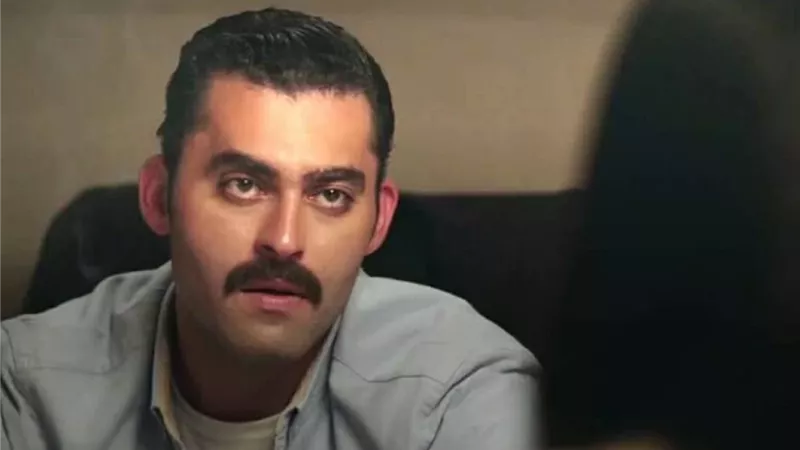 الفنان أحمد جلال