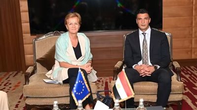 وزير الصناعة: قريبا الإعلان عن أنظمة متنوعة لتخصيص الأراضي الصناعية في مصر
