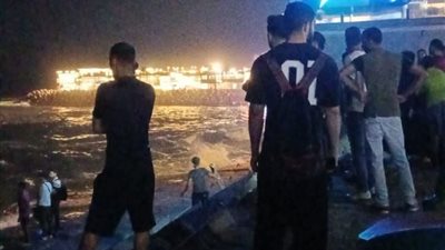 الأمواج تبتلع شابًا في سيدي جابر.. وانتشال الجثمان بعد عمليات بحث مكثفة