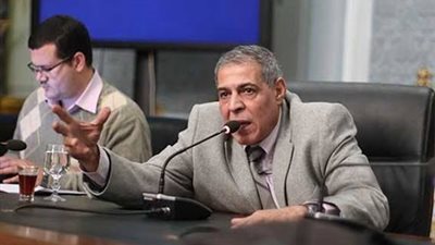 مطالب برلمانية بتشريع رادع لمواجهة الحسابات الوهمية وحروب التضليل الإلكتروني