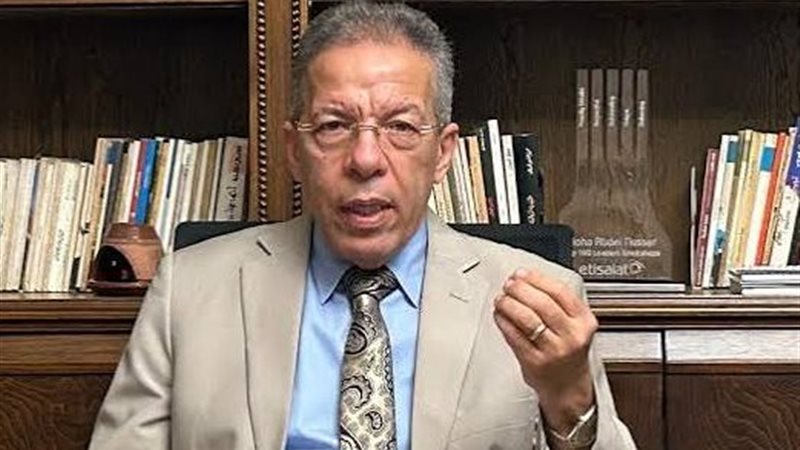 الدكتور أسامة عبد