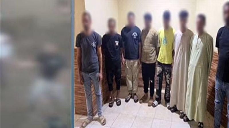 المتهمين 