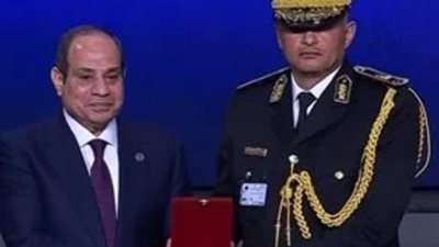 الرئيس السيسي كرمه بنوط الامتياز.. من هو مدير أمن الفيوم الجديد؟