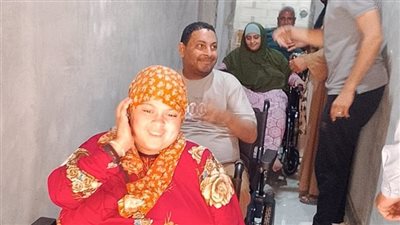 تسليم كراسي كهربائية وتطوير المنزل.. استجابة فورية لمحافظ المنيا لدعم 4 أشقاء من ذوي الهمم 