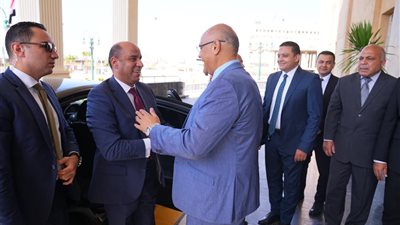 وزير العمل يبدأ جولة بالإسكندرية لدعم التشغيل والتدريب