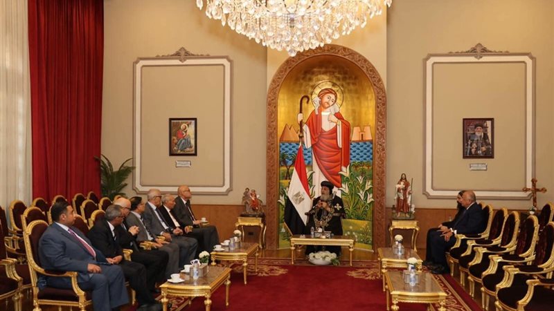 الحضور 