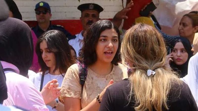 طلاب الثانوية العامة 