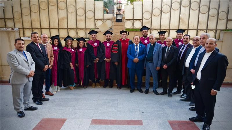 حفلة التخرج