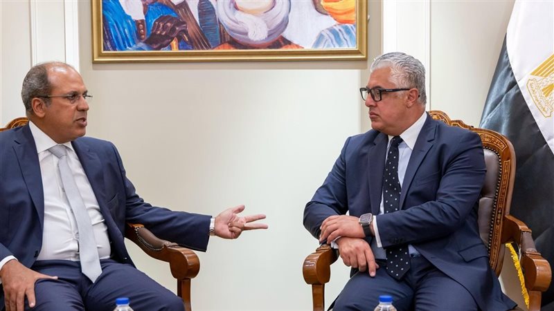 لقاء الجانبين 